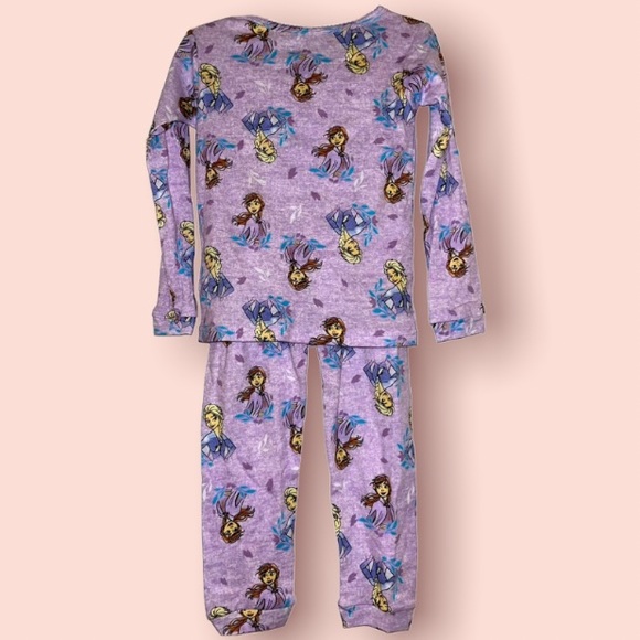 NEW GIRLS FROZEN PAJAMAS LONG LEGS  LONG SLEEVES  5T  LIGHT PURPLE LILAC  SOFT - Picture 2 of 7